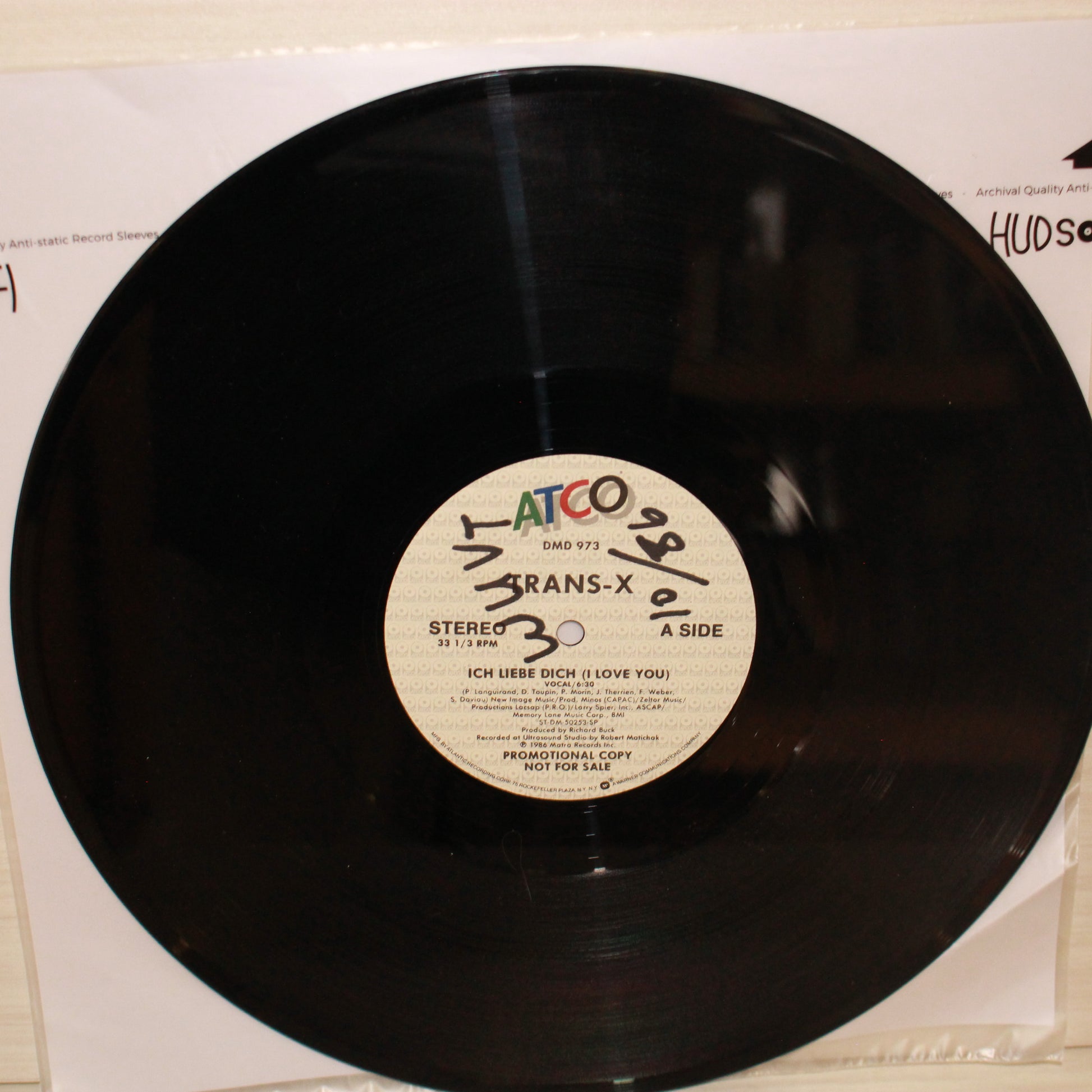 Trans-X : Ich Liebe Dich (I Love You) / Living On Video (Canadian Mix) (12",Promo,33 ⅓ RPM)