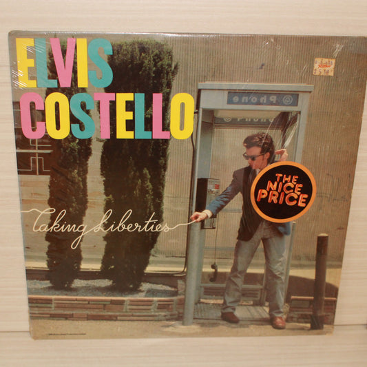 Elvis Costello : Taking Liberties (LP,Compilation)