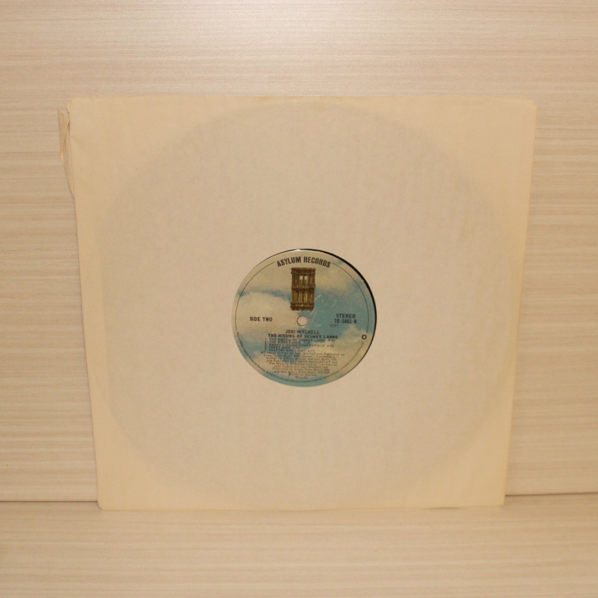 Joni Mitchell : The Hissing Of Summer Lawns (LP,Album,Stereo)