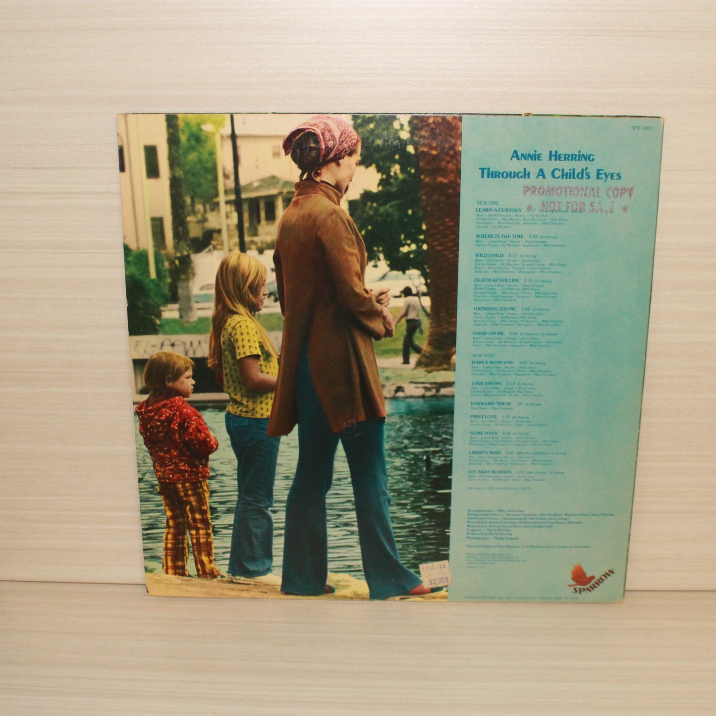 Annie Herring : Through A Child's Eyes (LP)