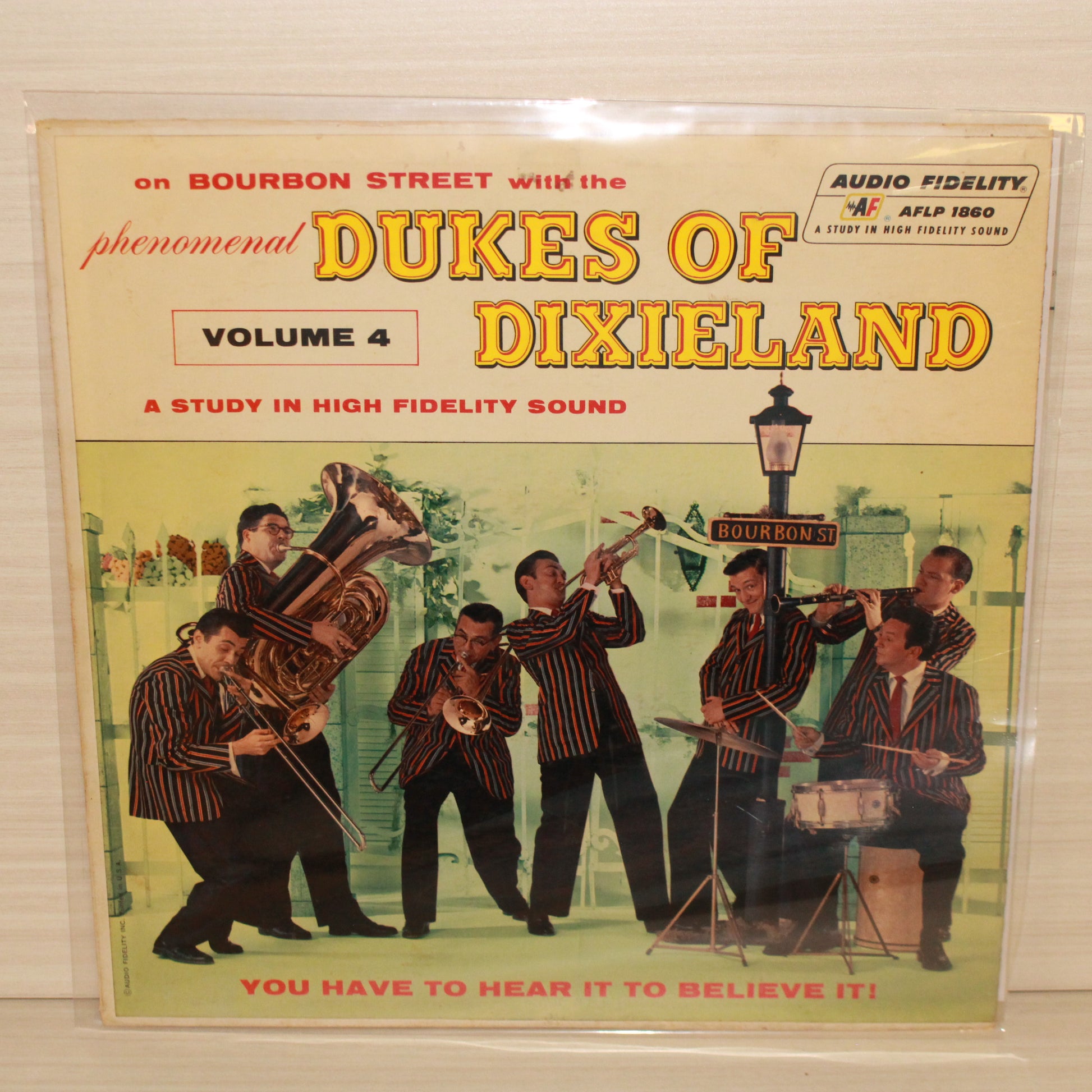 The Dukes Of Dixieland : On Bourbon Street With The Dukes Of Dixieland, Volume 4 (LP,Album,Mono)