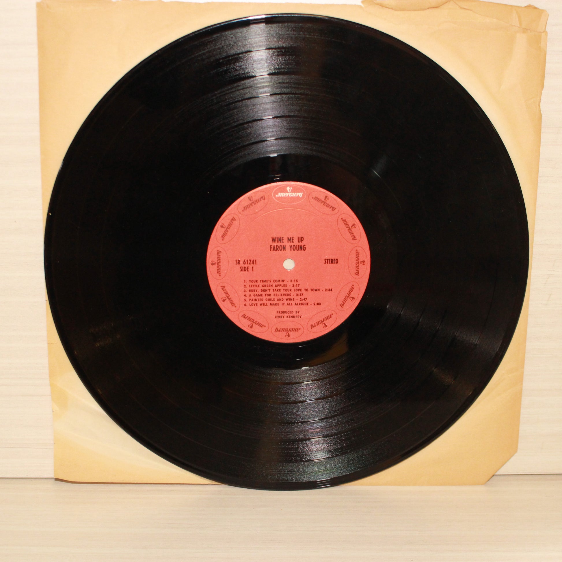 Faron Young : Wine Me Up (LP,Album,Stereo)