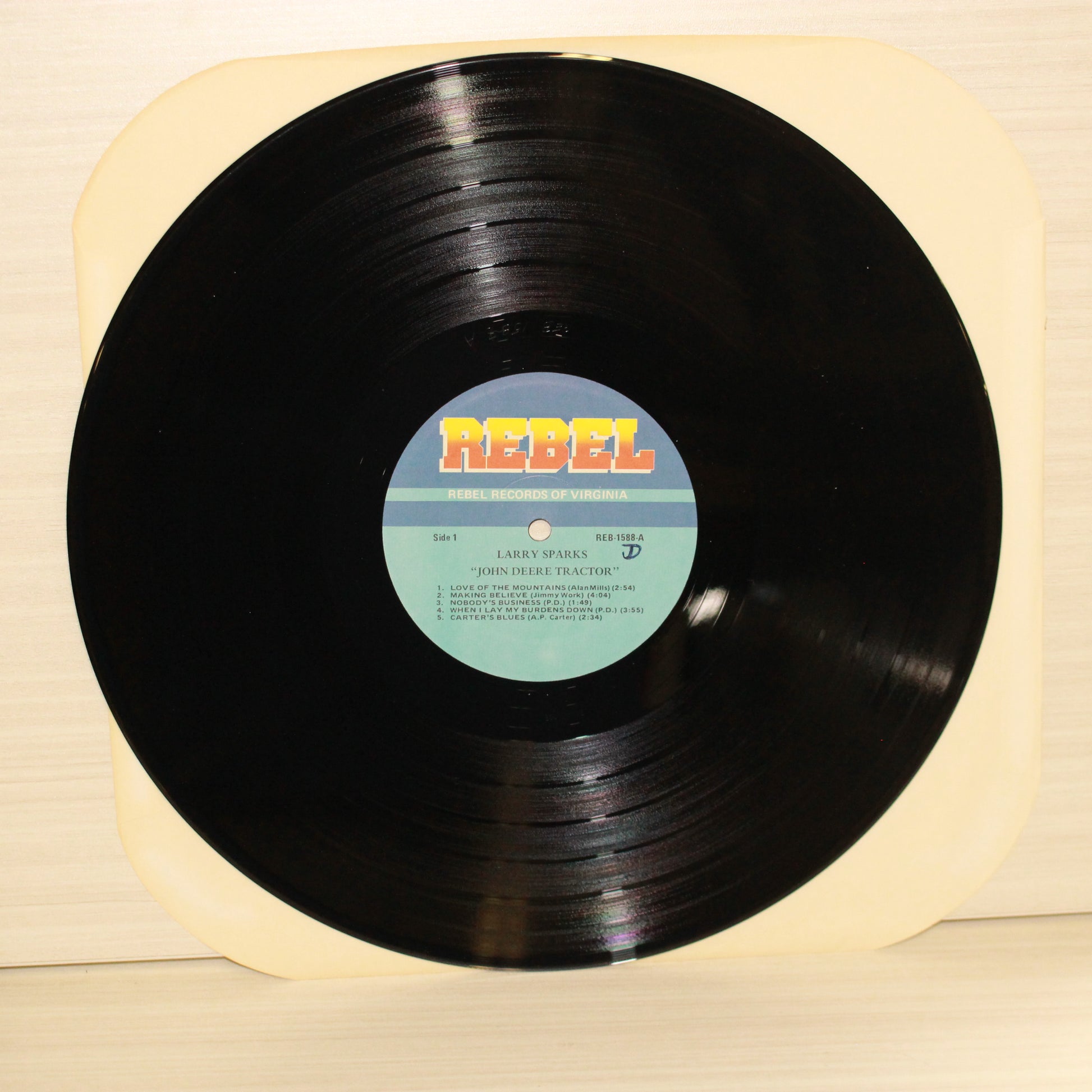 Larry Sparks : John Deere Tractor (LP,Album)