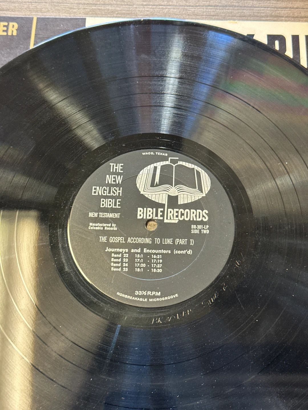 Unknown Artist – The Holy Bible The New English Translation (2004, Watch Tower Bible and Tract Society of Pennsylvania)