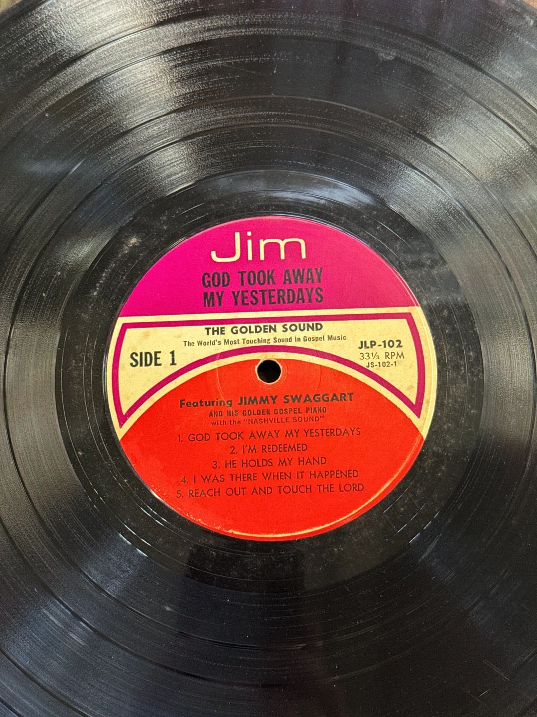 Jimmy Swaggart – God Took Away My Yesterdays (1972, Jim Records)