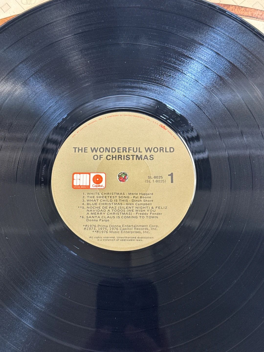 Various – The Wonderful World Of Christmas Album Two (1976, EMI-Capitol Special Markets)