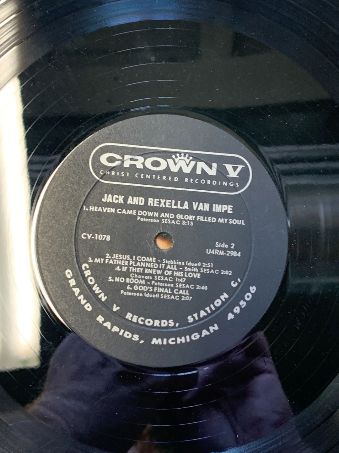 Jack And Rexella Van Impe – Heaven Came Down And Glory Filled My Soul (1967, Crown V Recordings)