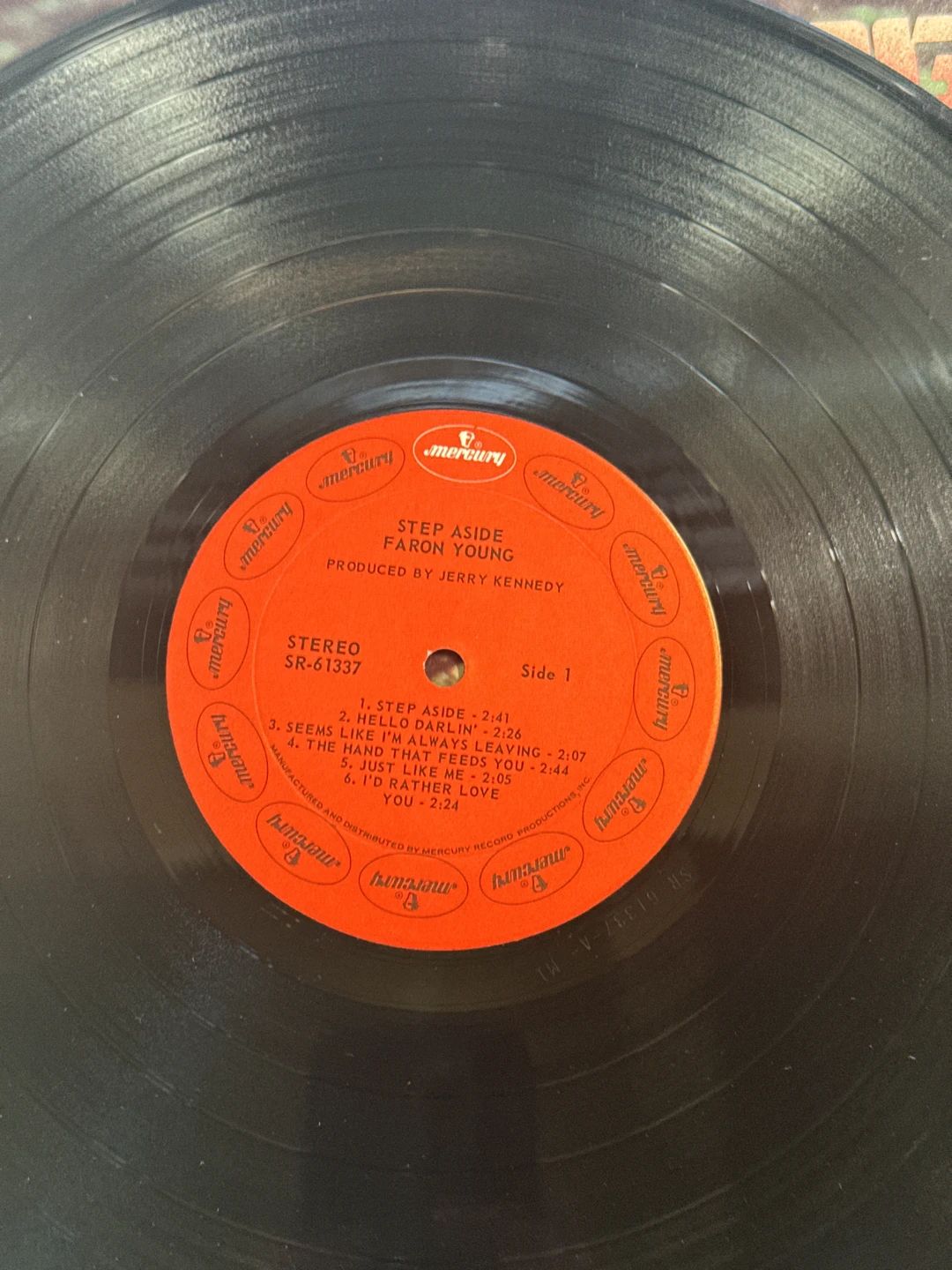 Faron Young – Step Aside (1971, Mercury)