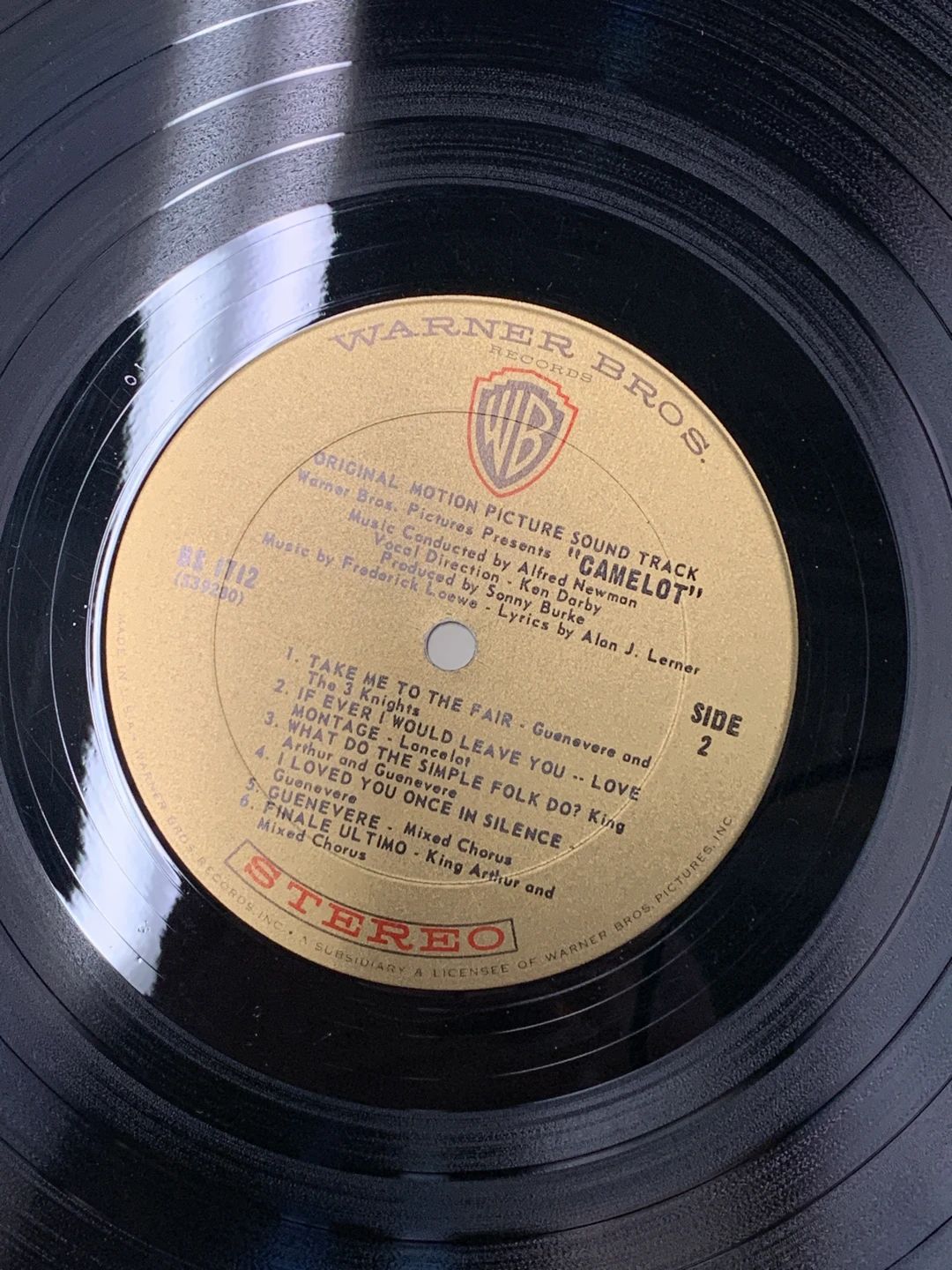 Lerner & Loewe|Richard Harris|Vanessa Redgrave|Franco Nero|David Hemmings|Lionel Jeffries|Laurence Naismith – Camelot (Original Motion Picture Sound Track) (1967, Warner Bros. Records)