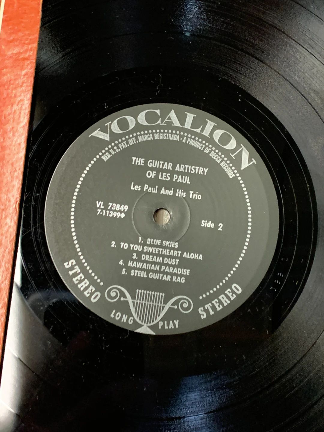 Les Paul And His Trio – The Guitar Artistry Of Les Paul (Vocalion (2))