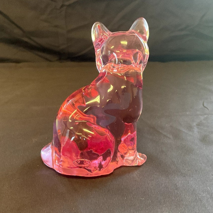 Vintage Fenton Madras Pink Lilac Opalescent Glass Cat