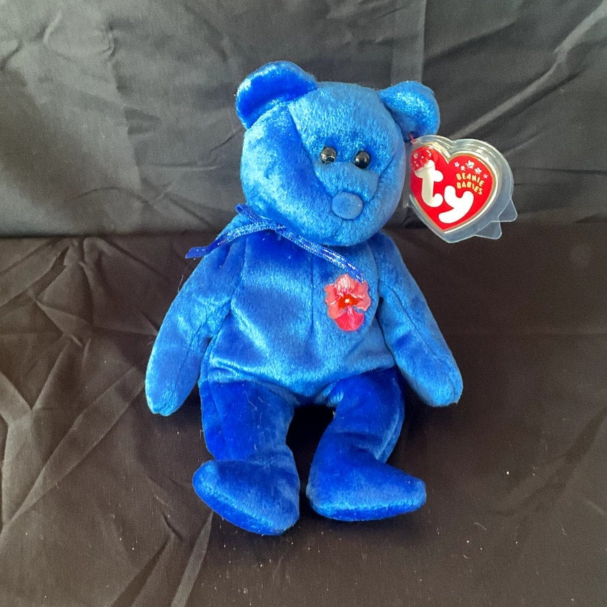 Vintage TY Beanie Baby - "Vanda," 2002