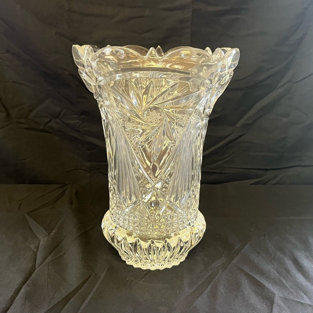 Pinwheel Hand Etched Crystal Vase