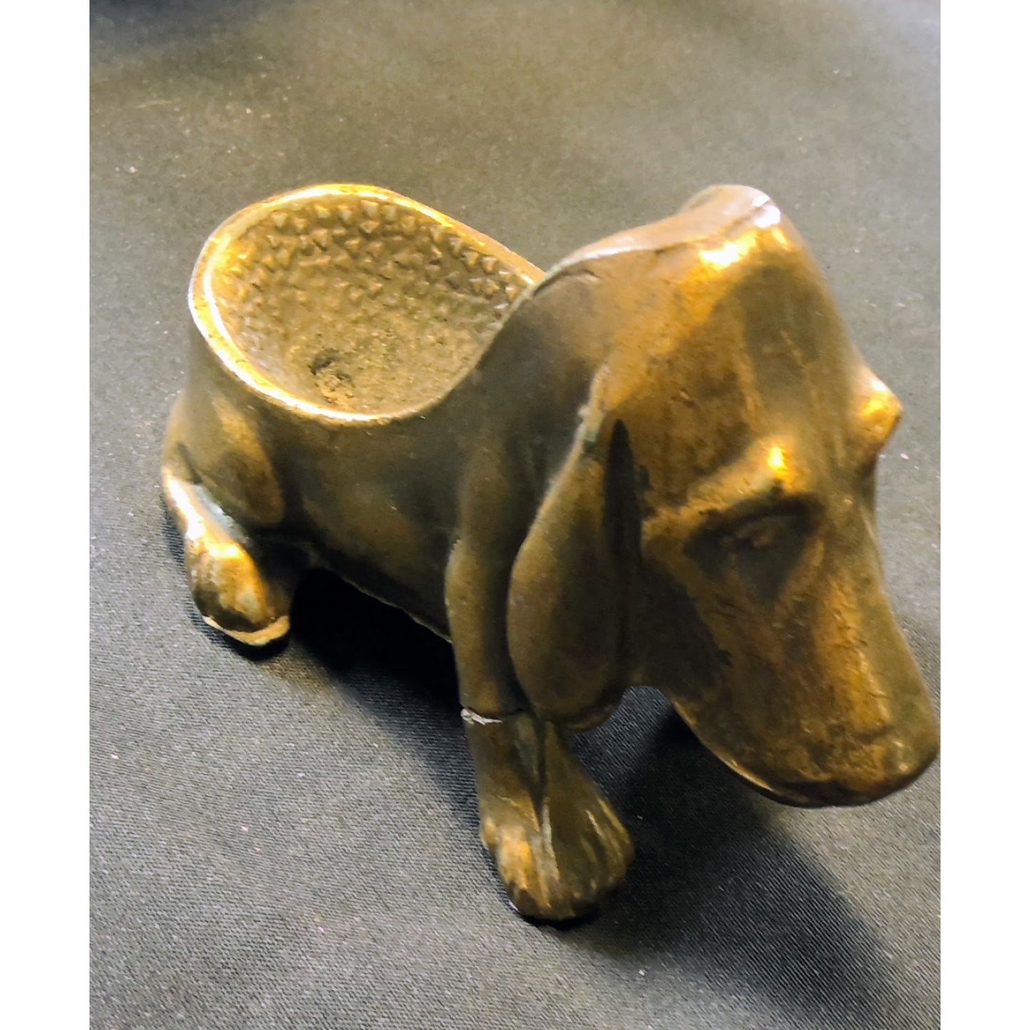 Vintage Ronson AMW 1930s Design Brass Basset Hound Dog Pipe Stand Rest Holder