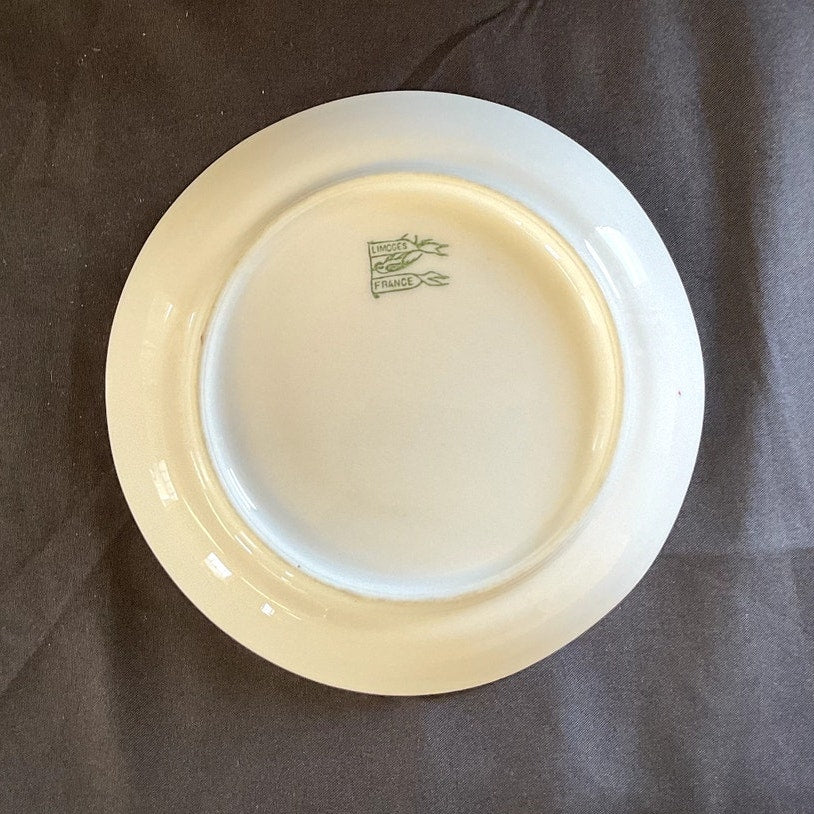 L.B. King Gilded with Ivy/Rose Pattern Bullion Cup & Saucer