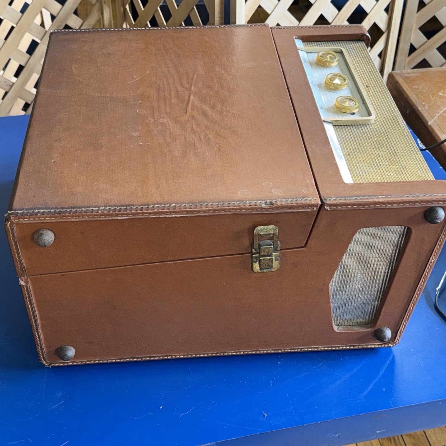 Steelman 4A32T 1959 Tube Phonograph Console – 3 Tubes, 4-Speed Changer, Tested