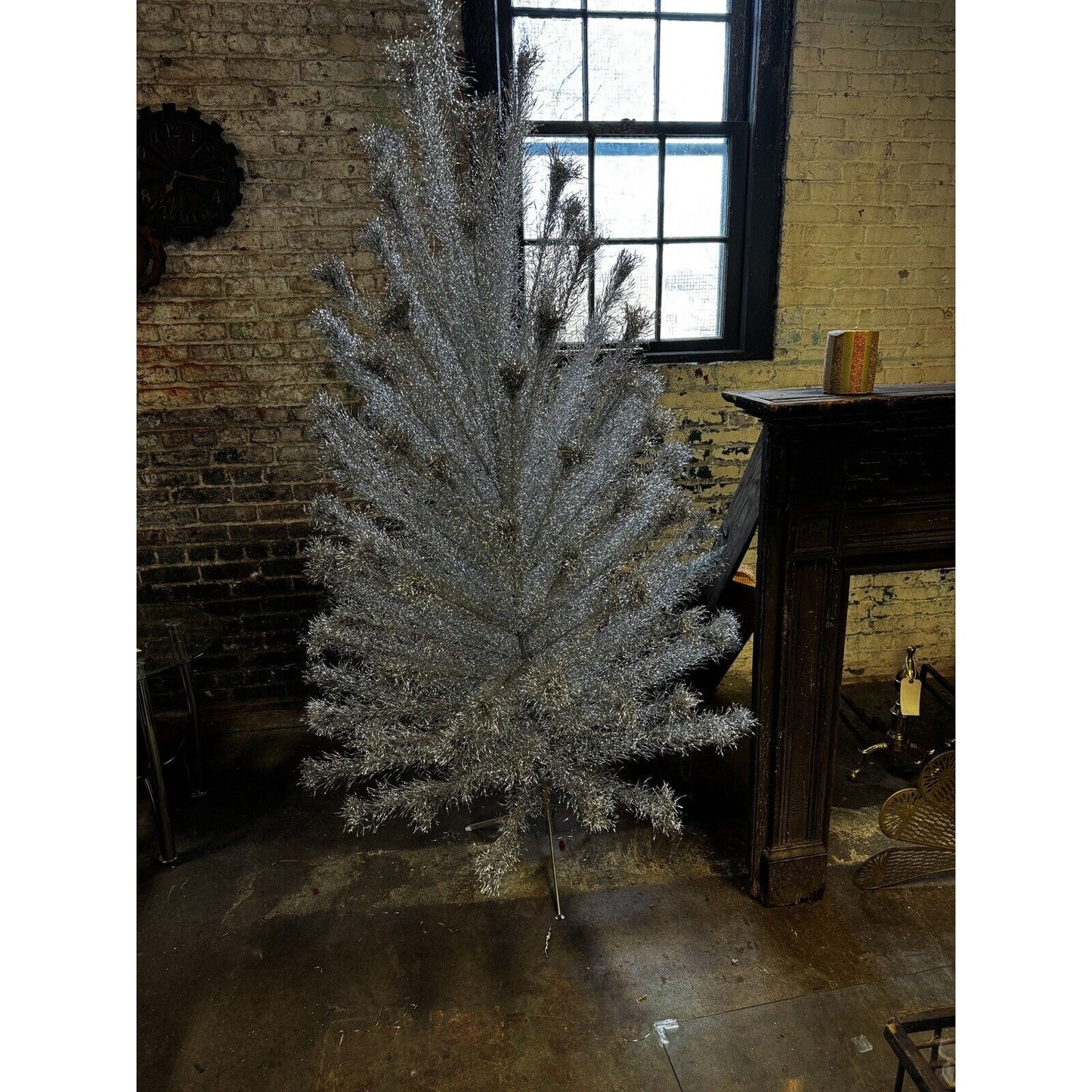 VTG R.O. Kent Splendor Stainless Aluminum 6.5’ Christmas Tree 43 Pom Branches