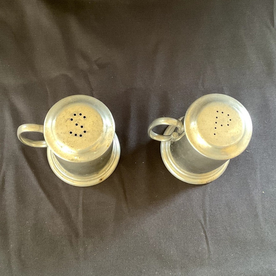 Viners of Sheffield English Pewter Salt & Pepper Shakers