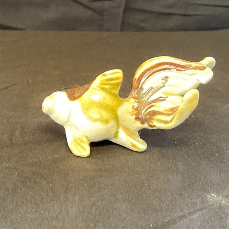 Vintage Goldfish Figurine Keramik