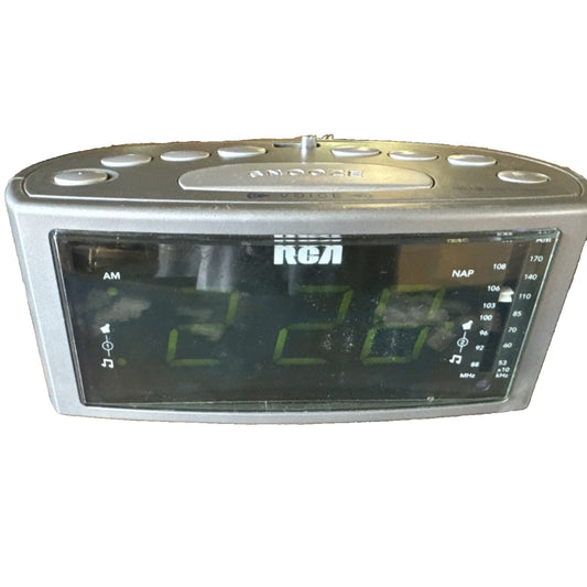 RCA RP3715A Voice Alarm Clock Radio – Green Display, Silver Body (Tested)