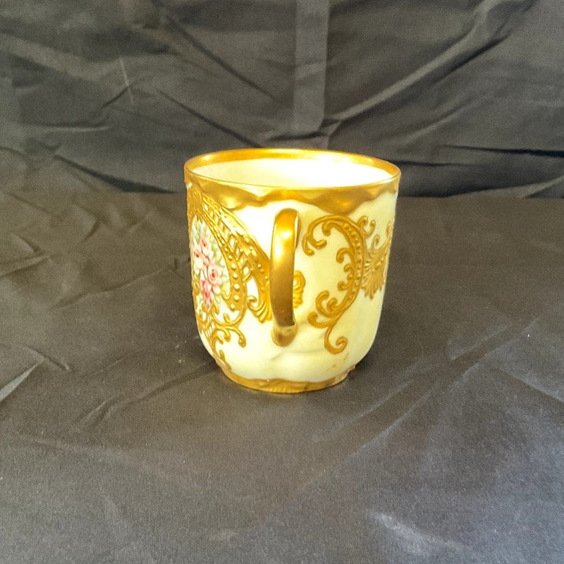 Antique Haviland Raised Gold w/ Hand Painted Floral Pattern Tea cup circa 1900