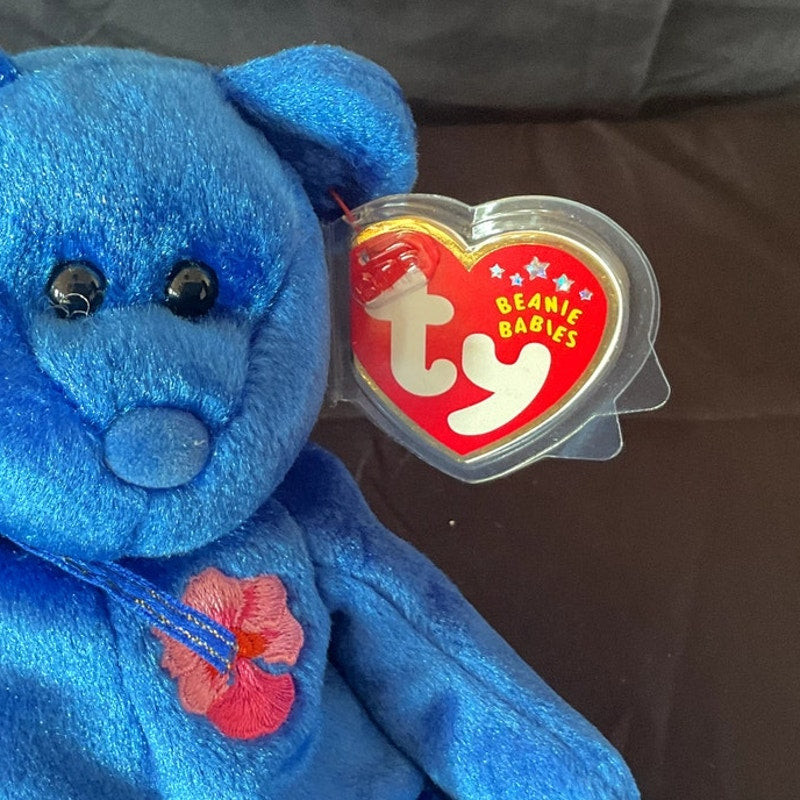 Vintage TY Beanie Baby - "Vanda," 2002