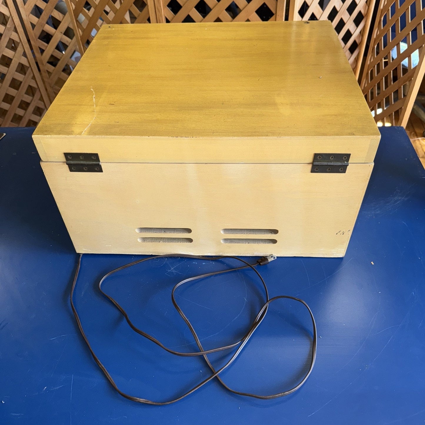 Columbia 360 K2 524 Record Changer Phonograph w/ 45 Adaptor & Spare Needle