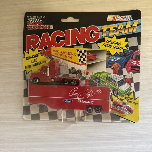 1991 Racing Champions 1:87 Geoff Bodine #11 Ford Mini Stock Car & Trailer – NIB
