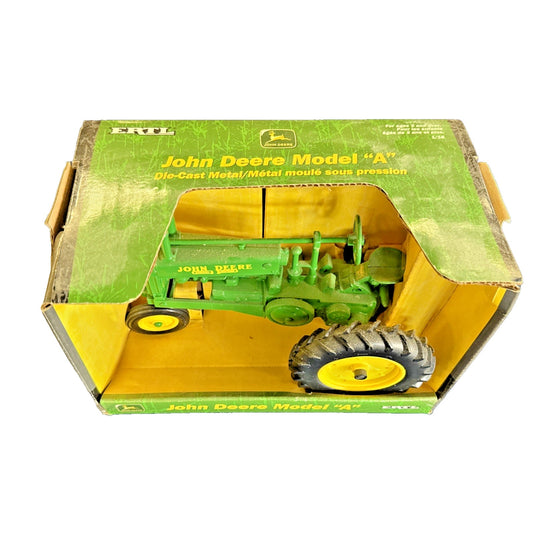 John Deere Model A Tractor 1:16 Vintage 1999 ERTL NIB
