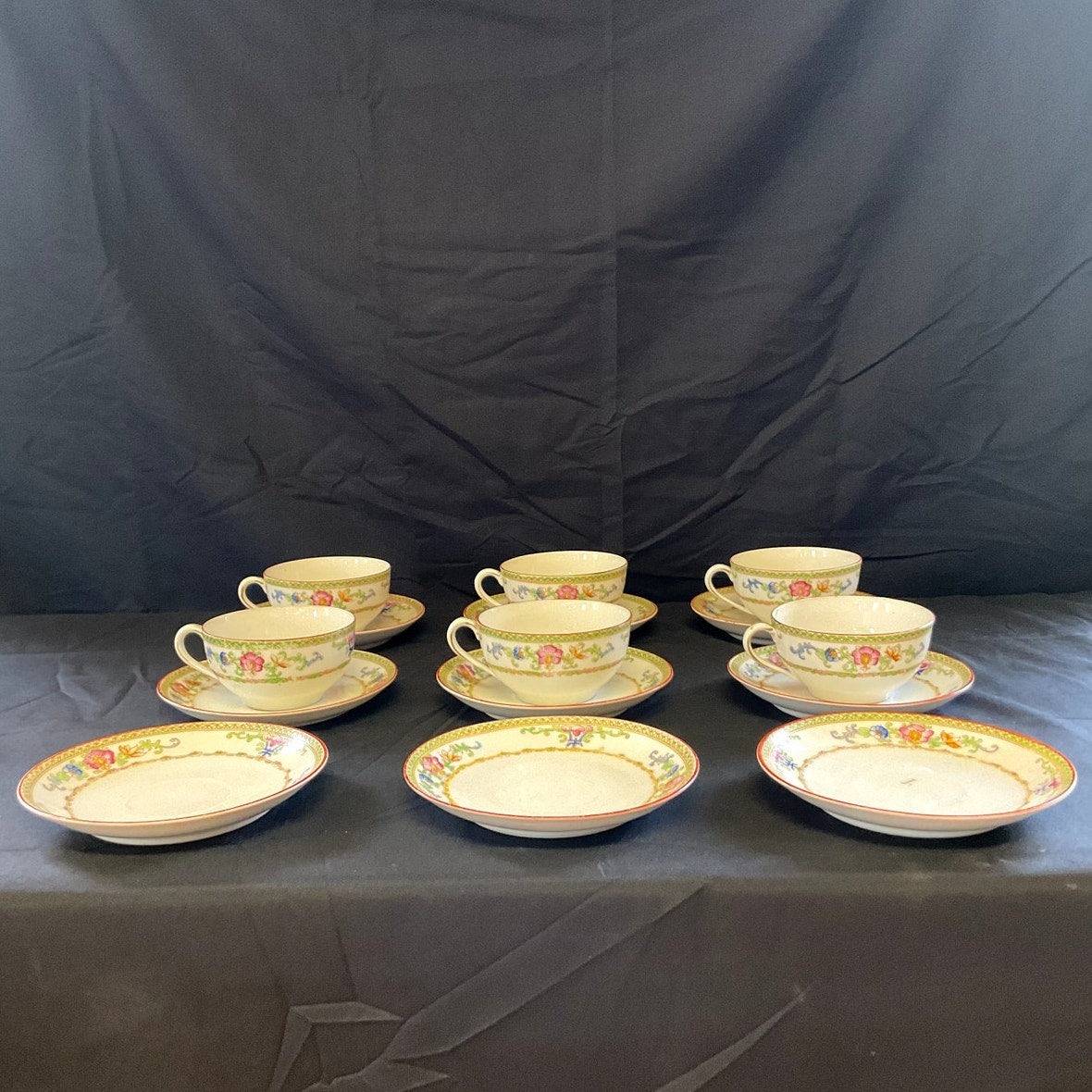 Antique Noritake Nippon Floral Pattern Tea cups & Saucers - Set of 6 + 3 saucers