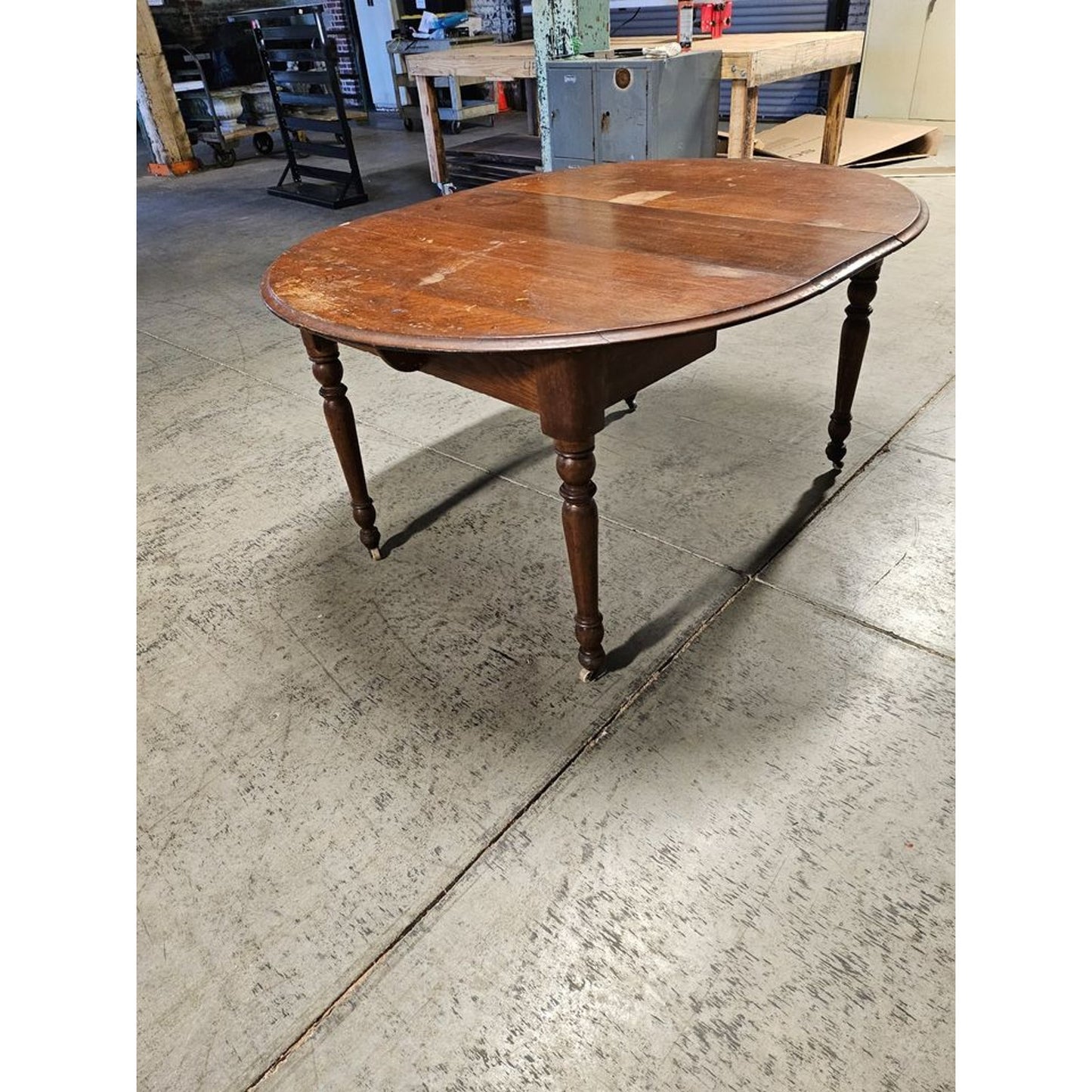 Antique 19th Century Foos & Mullikin Solid Walnut Extendable Dining Table