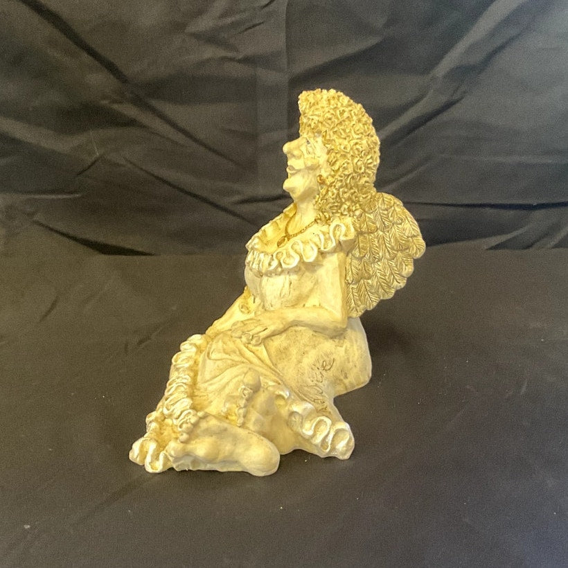 Garden Grannie "Dixie" Figurine