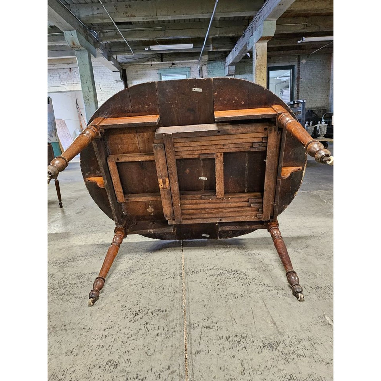 Antique 19th Century Foos & Mullikin Solid Walnut Extendable Dining Table