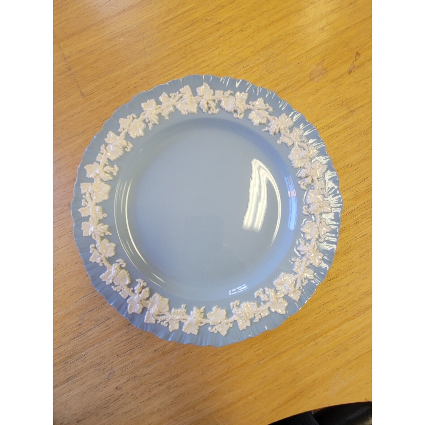 Vintage 1950s Wedgwood of Etruria & Barlaston Embossed Queen's Ware 3 Piece Set