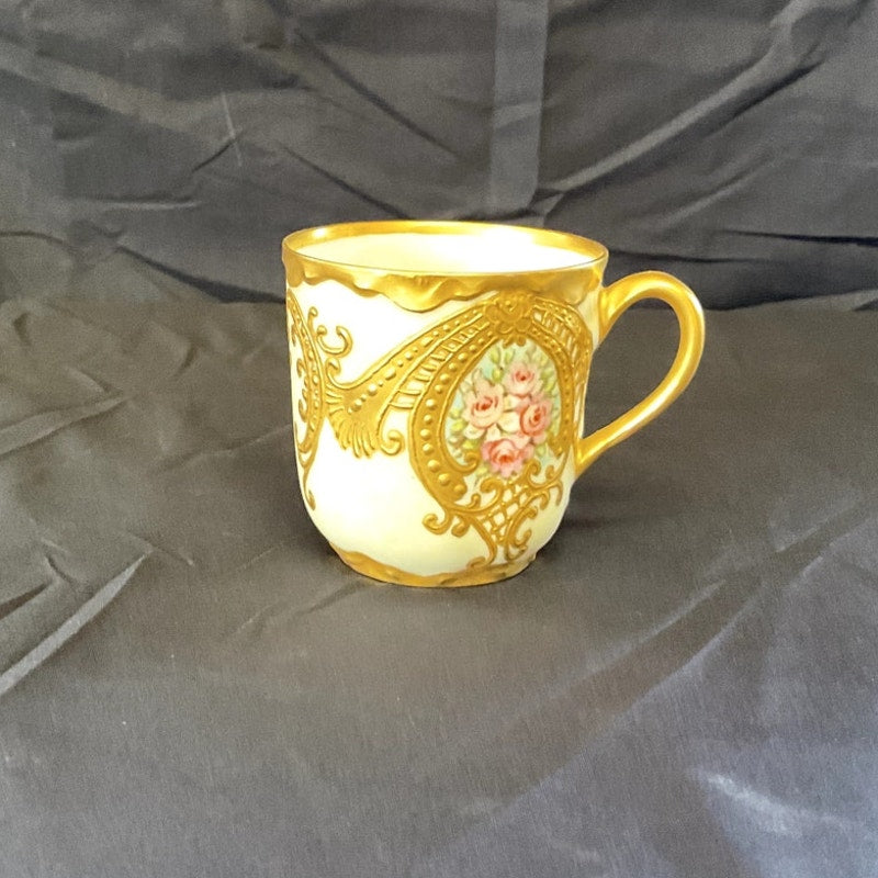 Antique Haviland Raised Gold w/ Hand Painted Floral Pattern Tea cup circa 1900