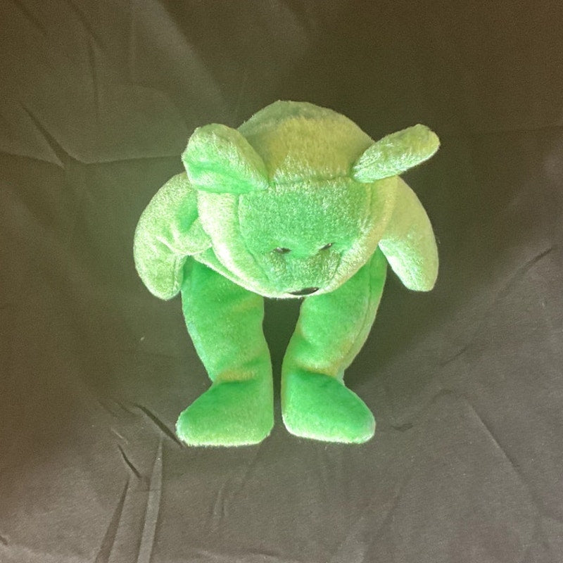 Vintage TY Beanie Baby - "Kicks," 1998