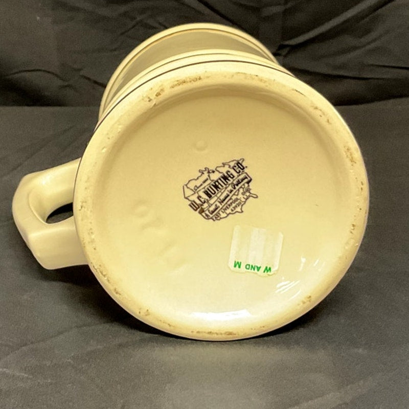William & Mary Gold Rimmed Mug