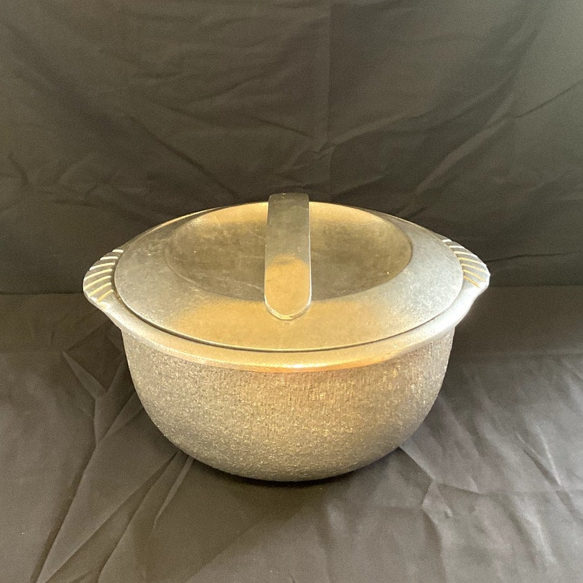 Wilton Aluminum Pot