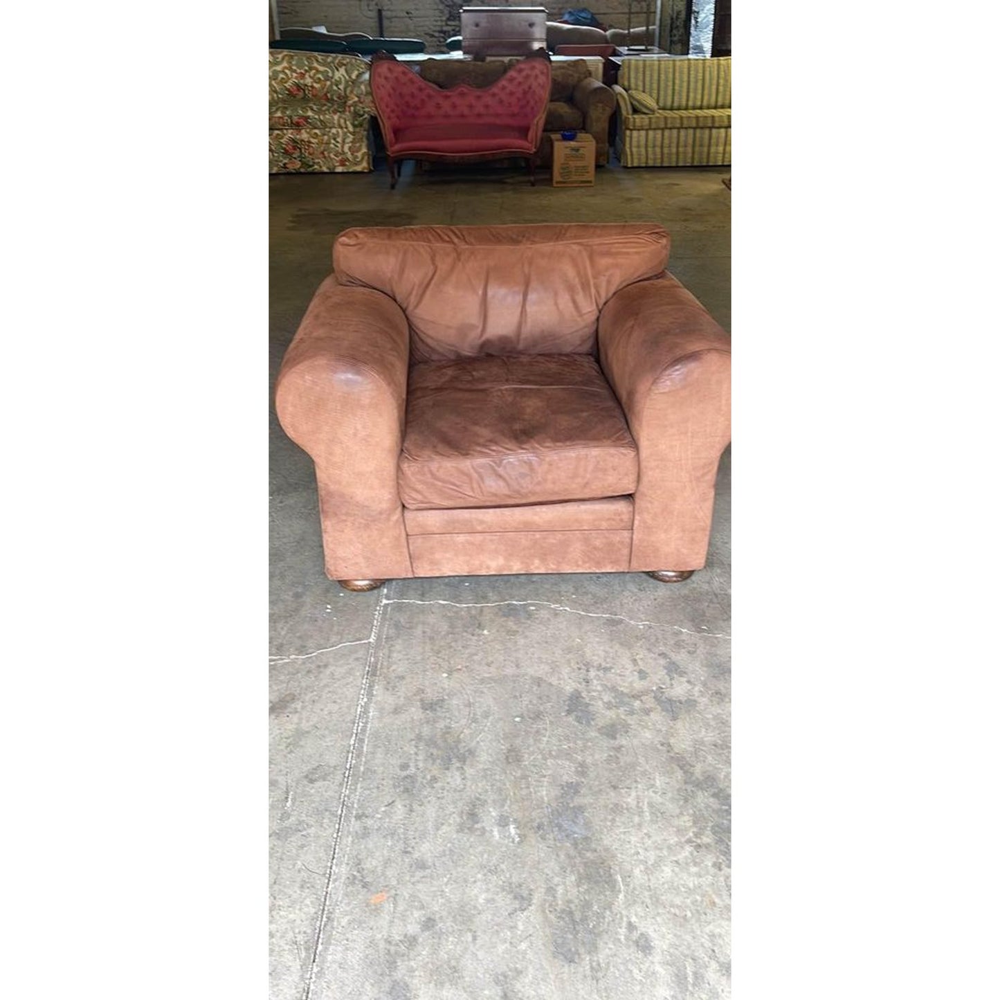 Old Hickory Leather Chair Chair with ottoman