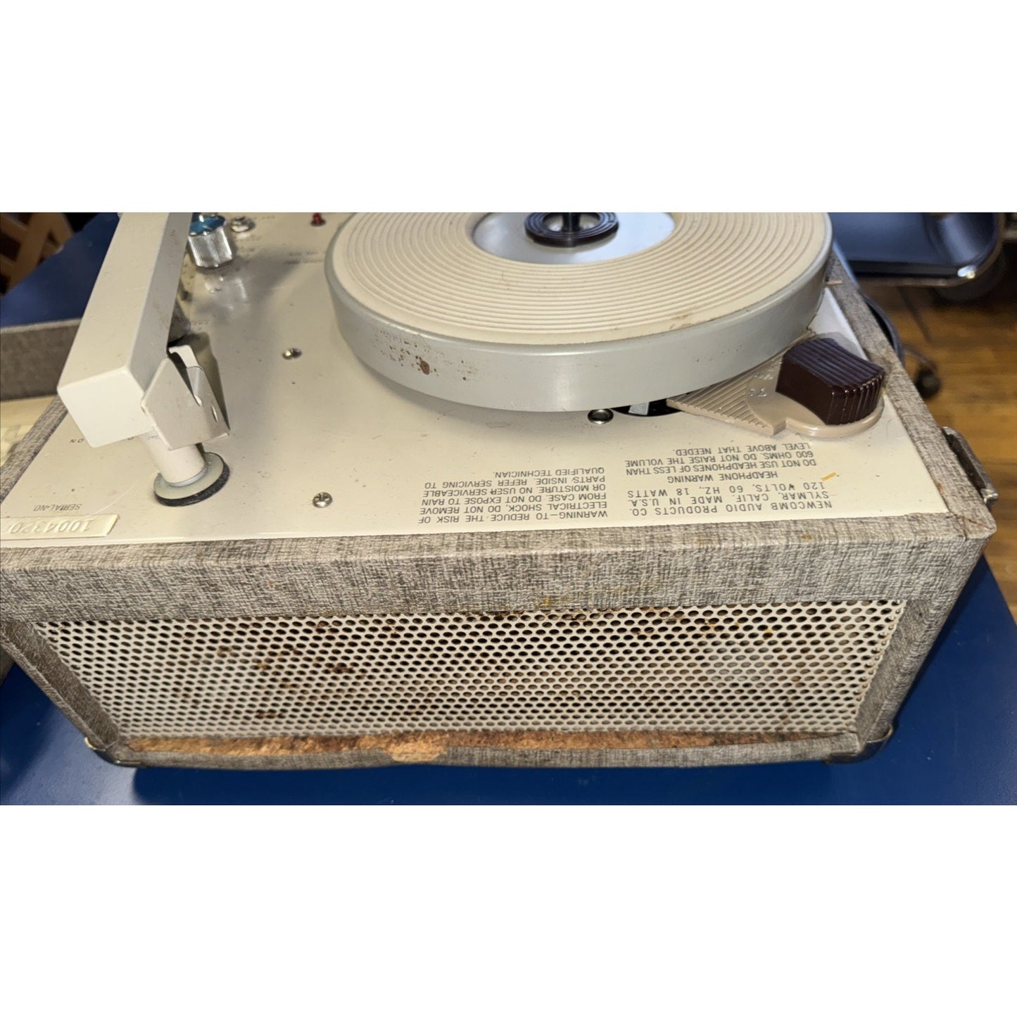 Vintage Newcomb RT-12 C Record Player Portable Turntable Tested