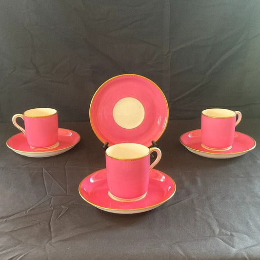 Vintage Pink Frill Cabinet Cup and Saucer Set (4 Saucers, 3 Cups)