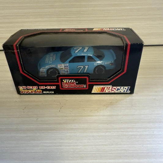 1991 Racing Champions 1:24 Dave Marcis #71 Big Apple Market – NIB NASCAR
