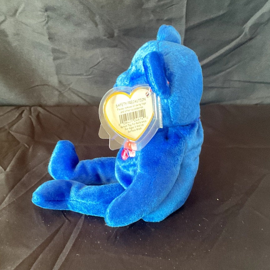 Vintage TY Beanie Baby - "Vanda," 2002