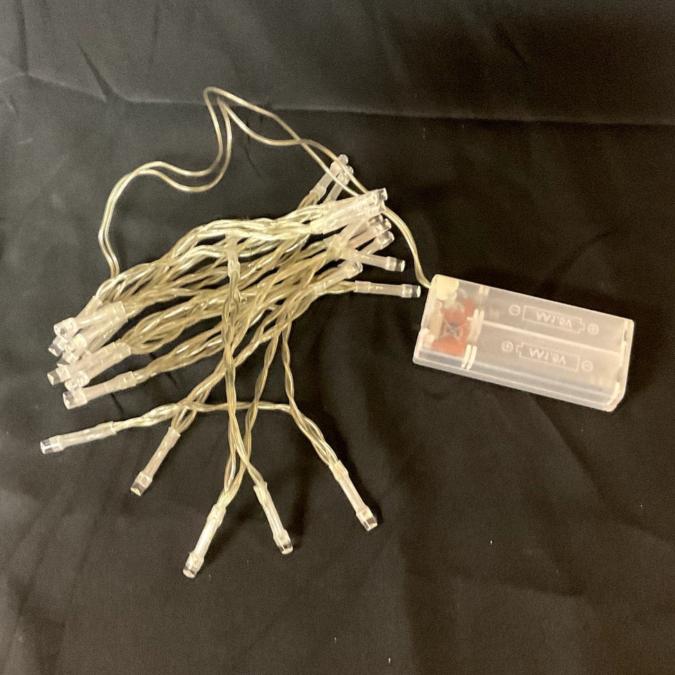 Battery Powered Christmas Lights (DO NOT POST)