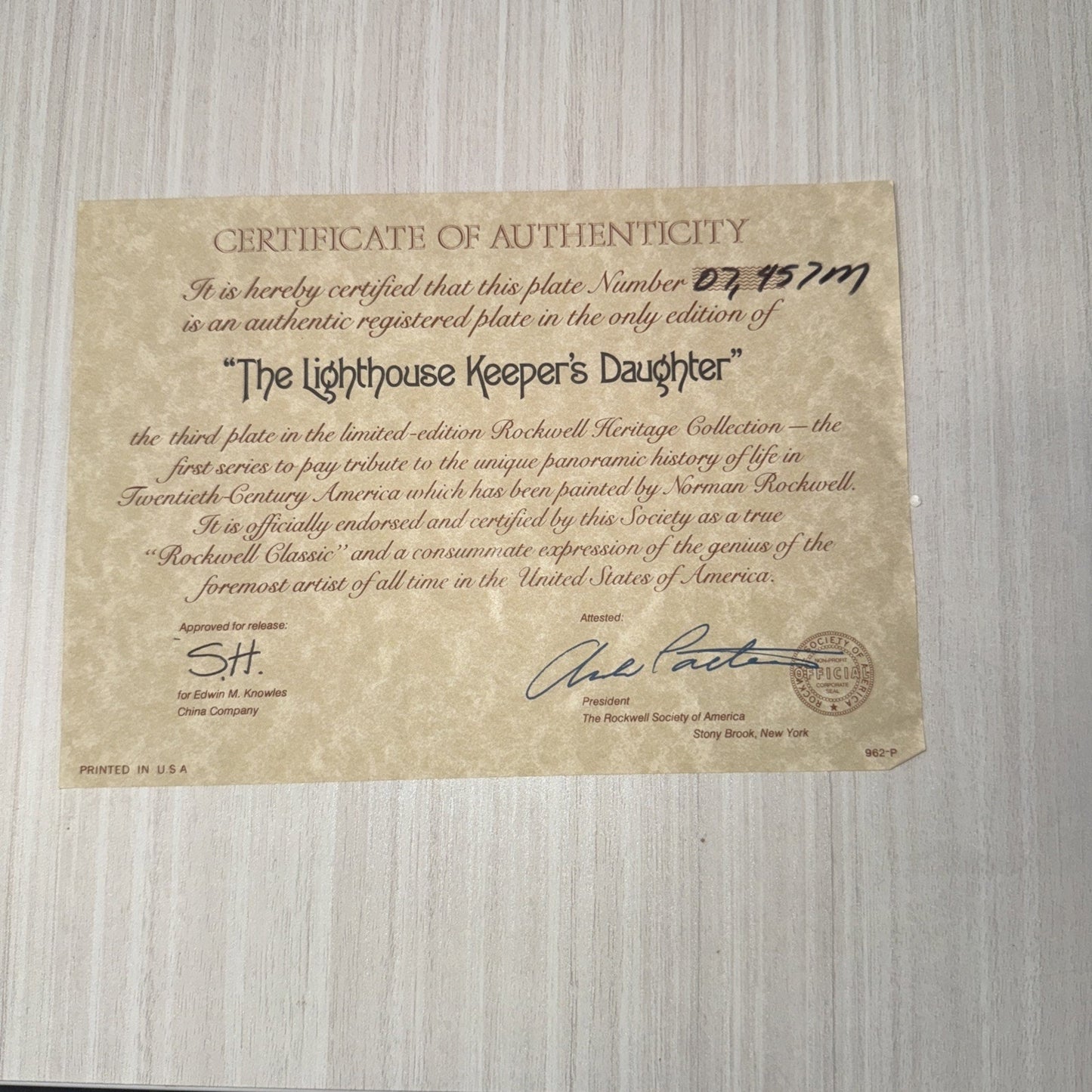 Norman Rockwell Plate Lighthouse Keeper’s Daughter w/ COA & Box