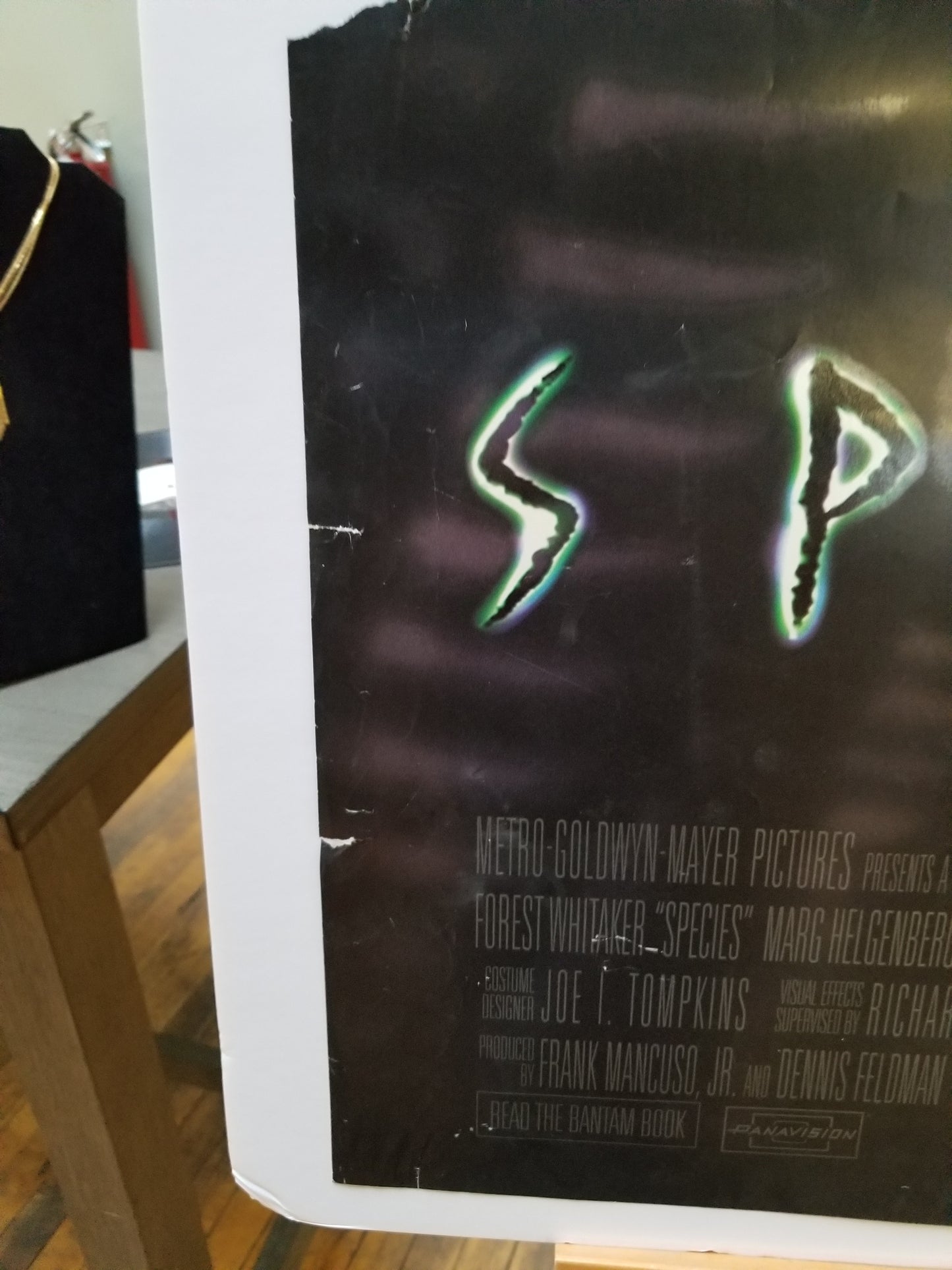 Species (1995) original movie poster - detail