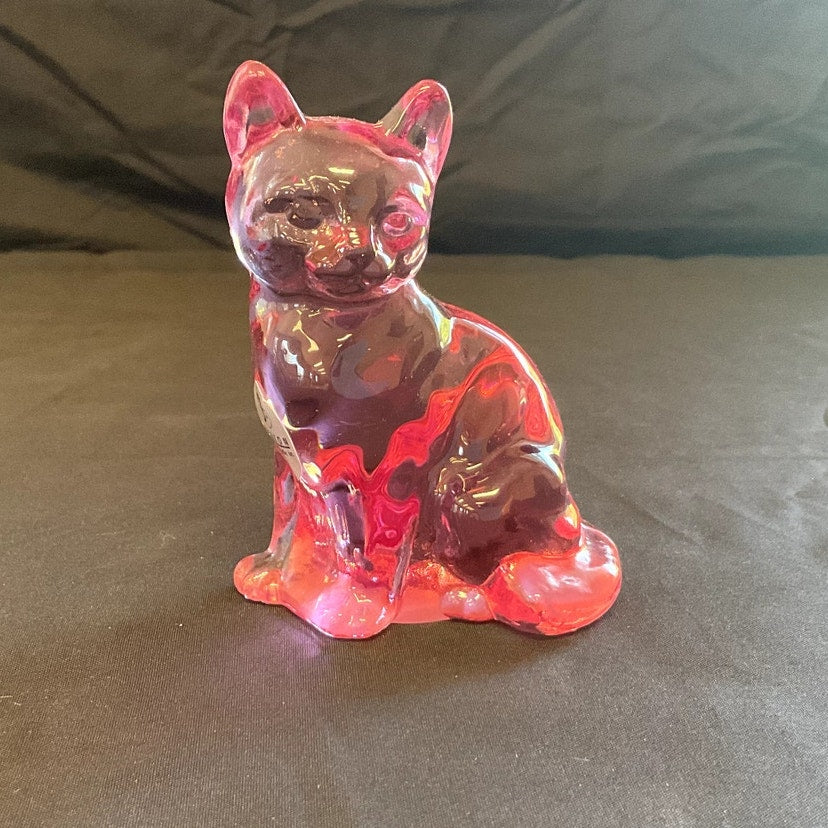 Vintage Fenton Madras Pink Lilac Opalescent Glass Cat