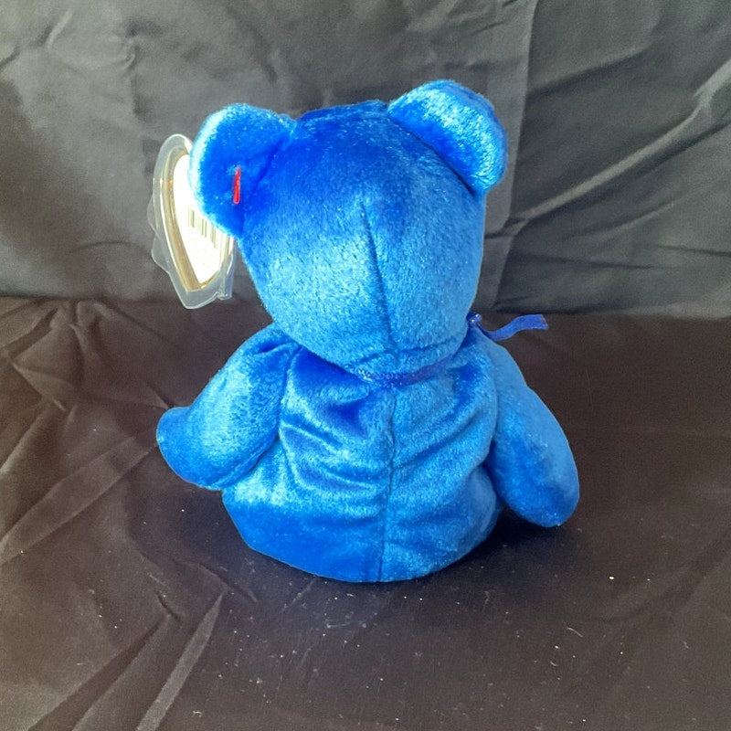 Vintage TY Beanie Baby - "Vanda," 2002