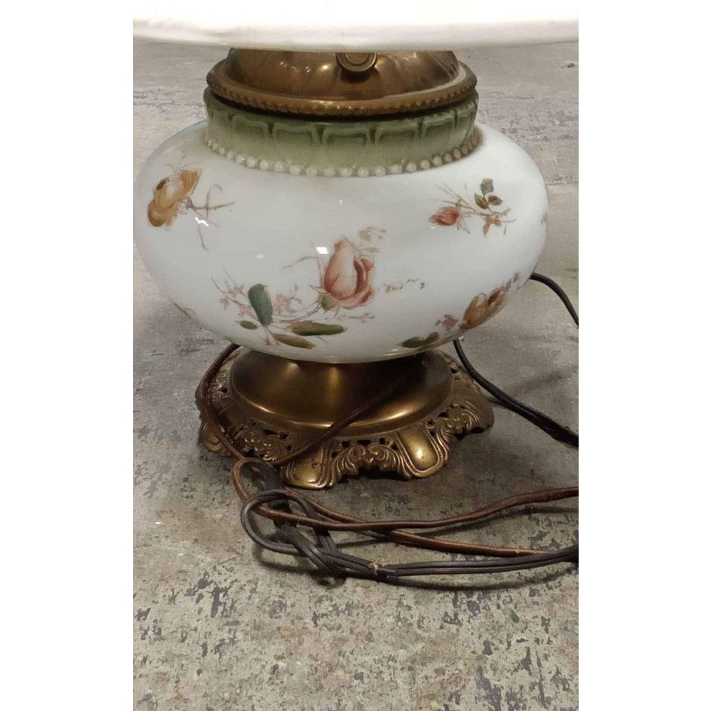 Porcelain Lamp with Rose Pattern