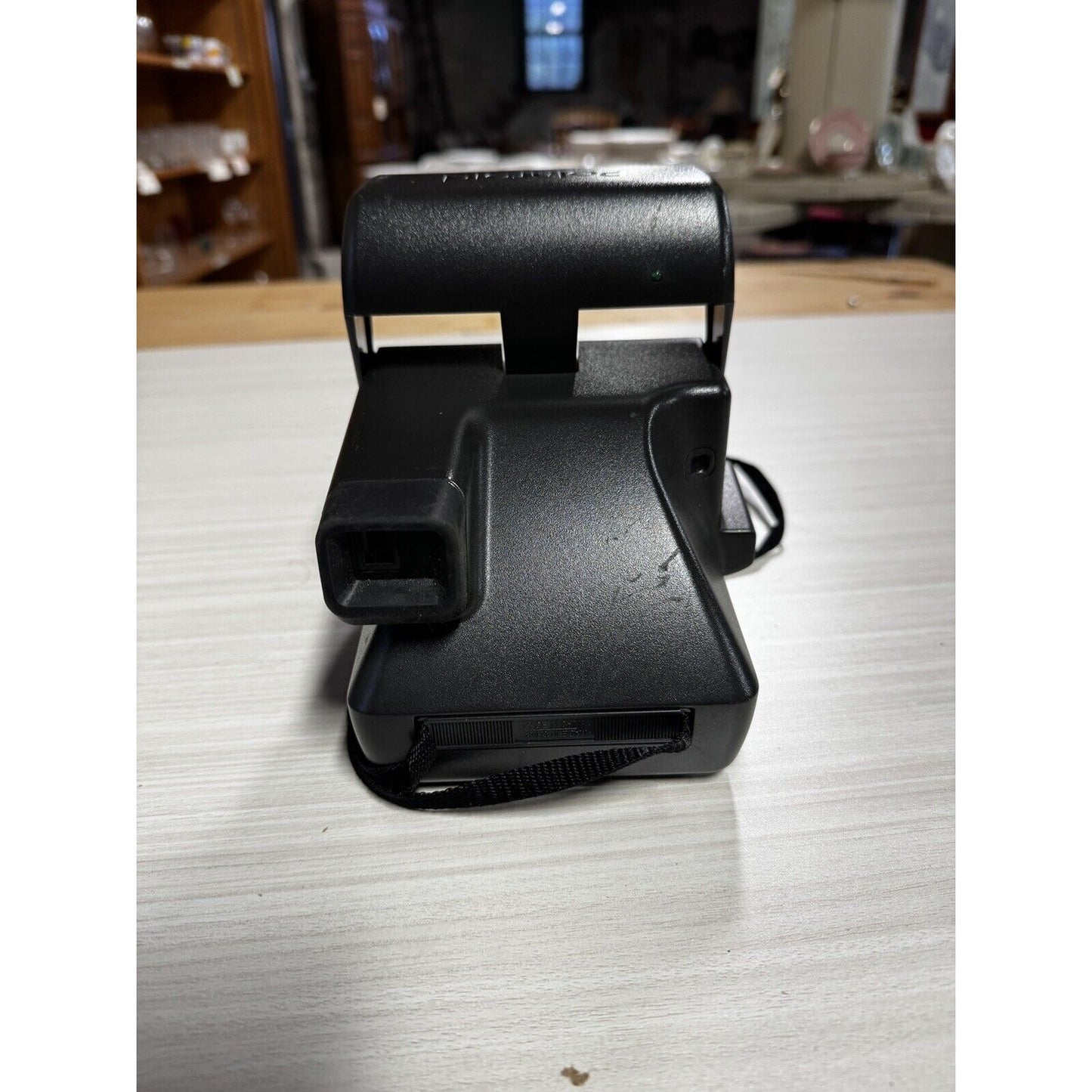 Polaroid One Step Instant Flash Camera with Strap 600 Film - Untested